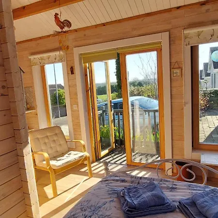 Baxters Bonnie Garden Apartment